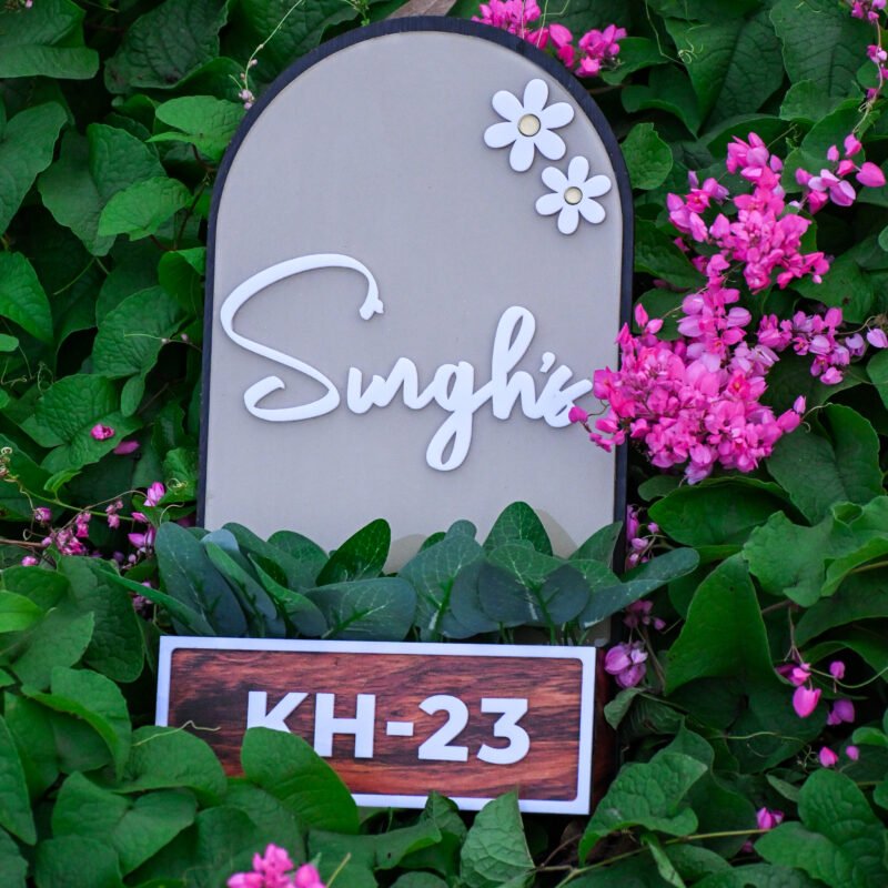 House Name Planter Lavender,Aqua Green,Maroon